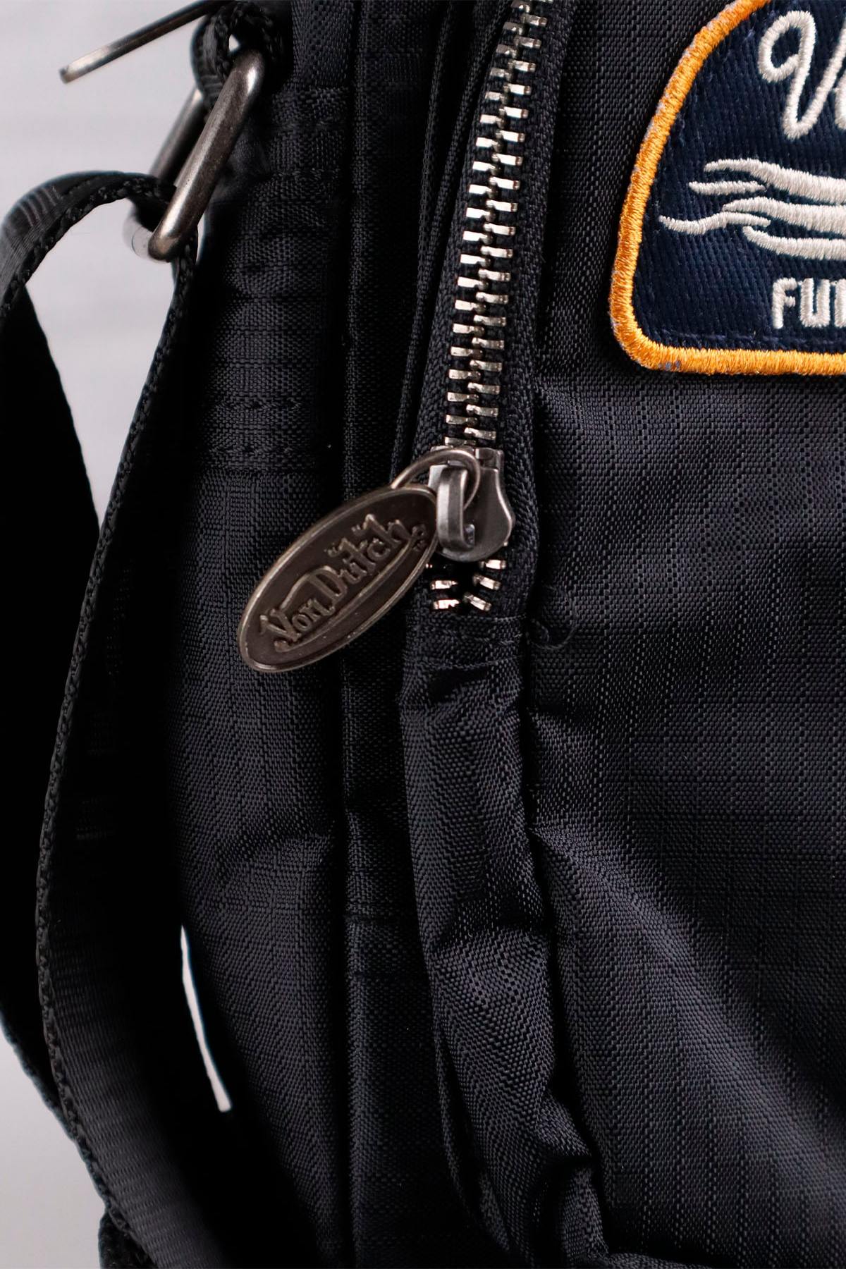 Black textile bag with Von Dutch patches - Image n°3