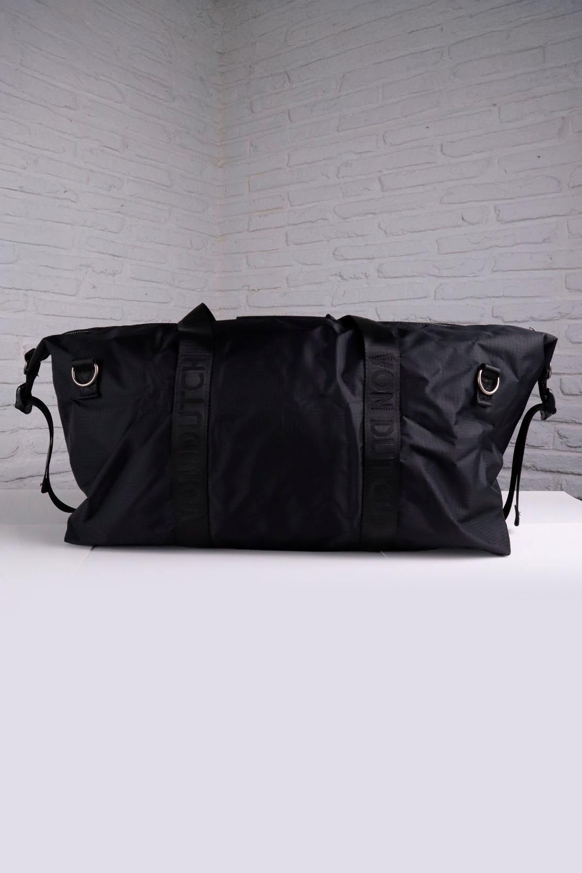 Black sports bag with Von Dutch patches - Image n°5