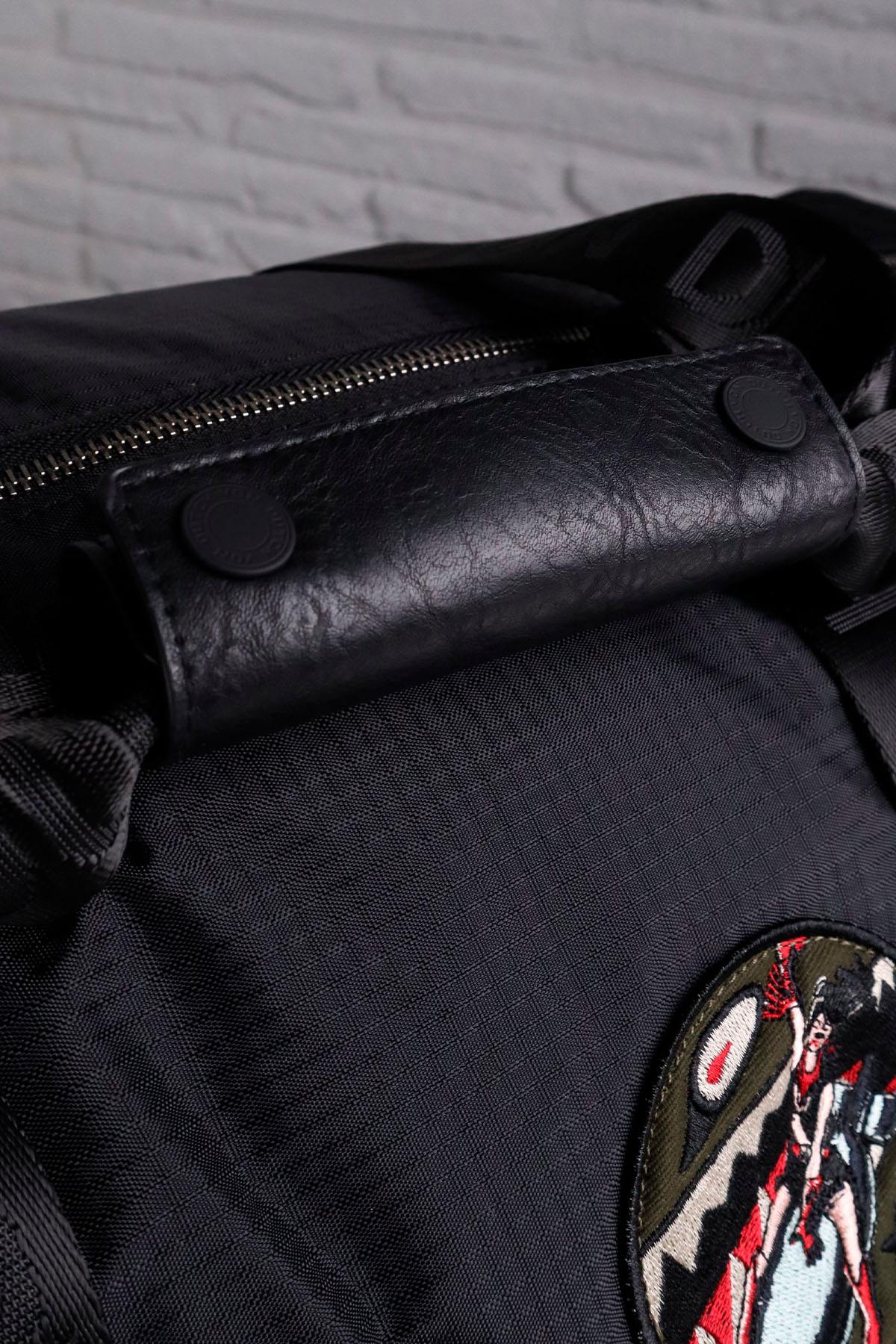 Black sports bag with Von Dutch patches - Image n°6