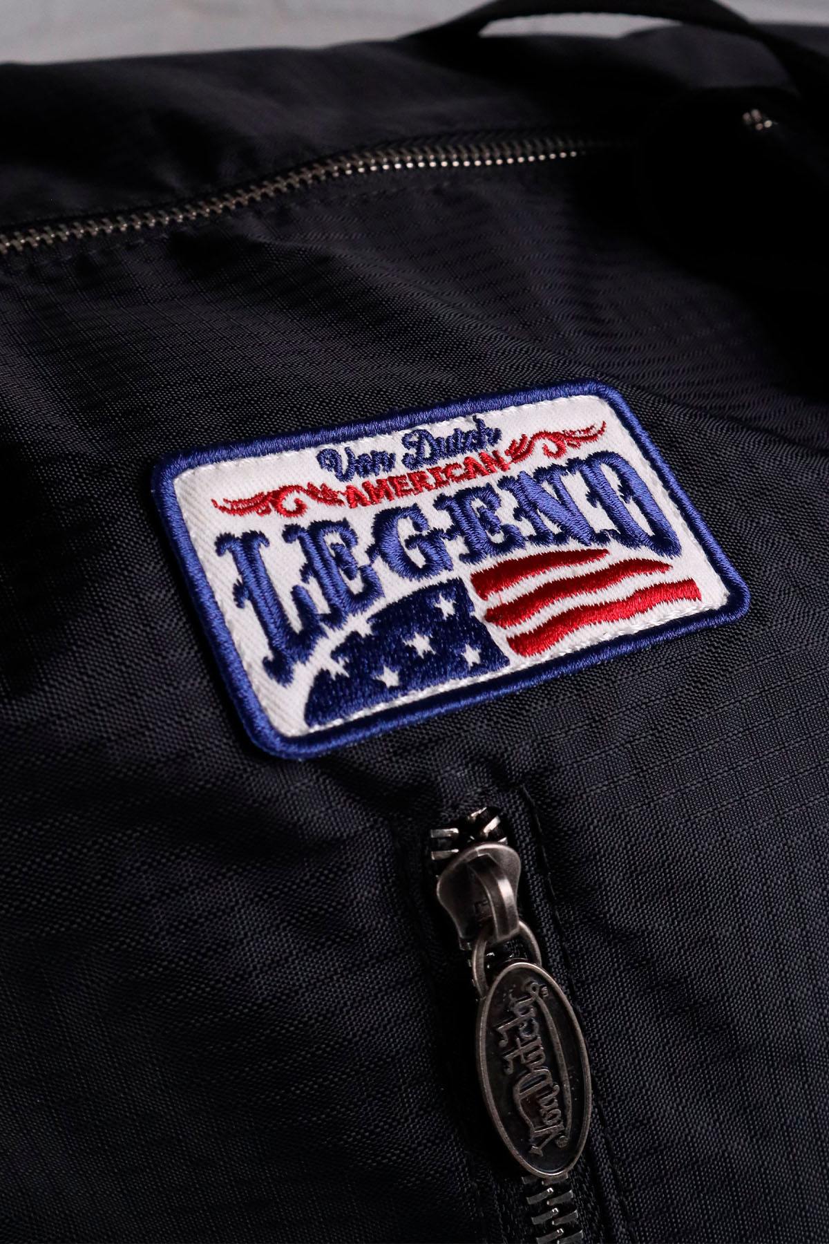 Black sports bag with Von Dutch patches - Image n°2