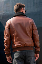 Cognac-colored leather aviator jacket of the Patrouille de France - Image n°2