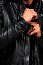 Black hooded biker jacket with shoulder stitching - Image n°6