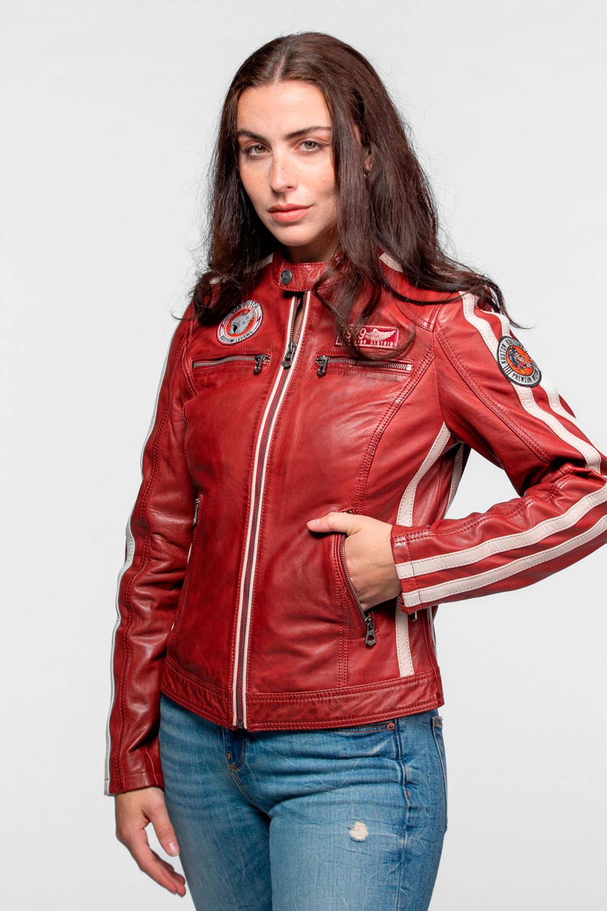 Women's red leather biker-collar jacket with patches - Image n°4