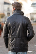 Glossy black lambskin jacket, quilted lining. Mid-length, regular fit. - Image n°3