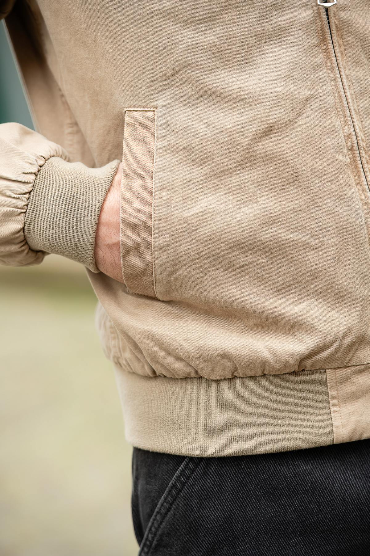 Taupe cotton shirt-collar jacket with brown collar - Image n°6