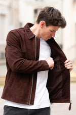 Lightweight goatskin suede jacket by Schott, dark brown and timeless. - Image n°5