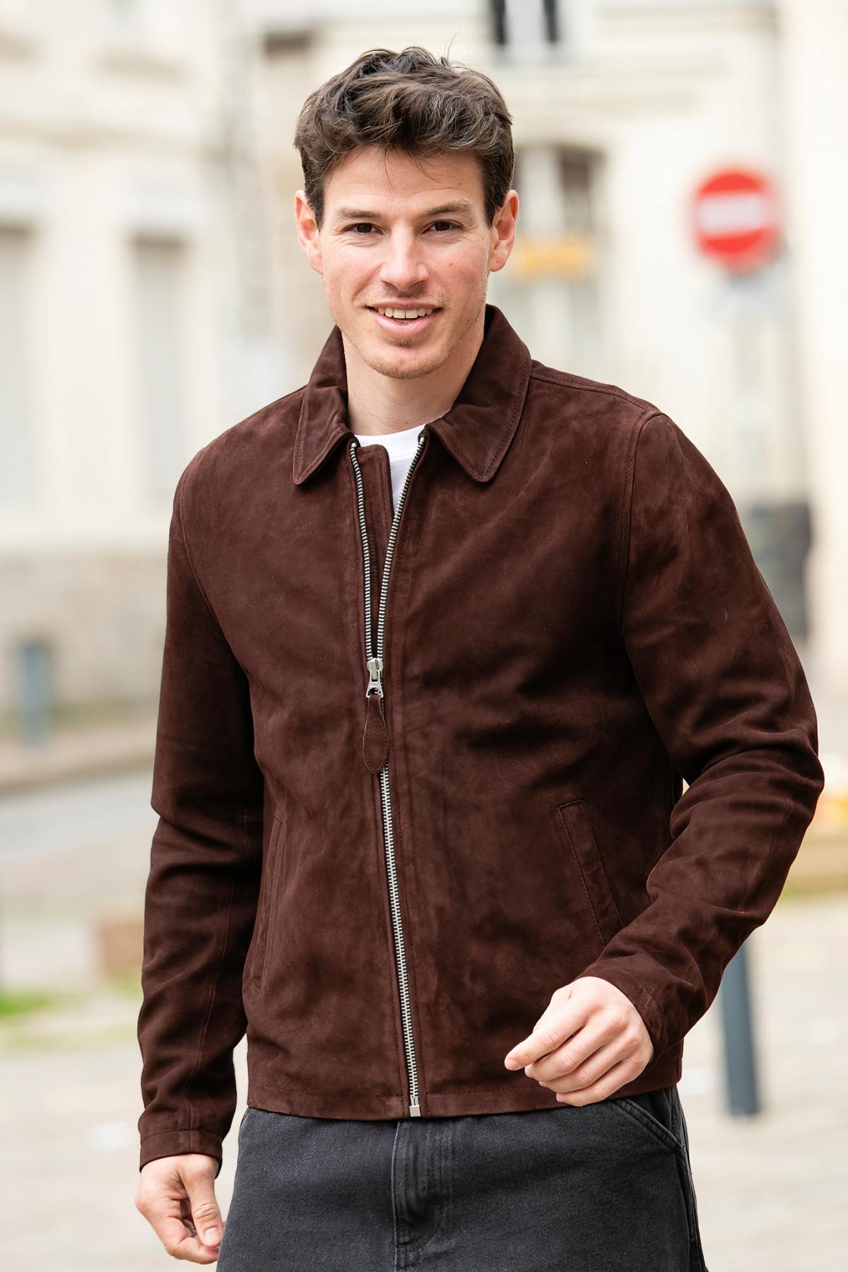 Lightweight goatskin suede jacket by Schott, dark brown and timeless. - Image n°2