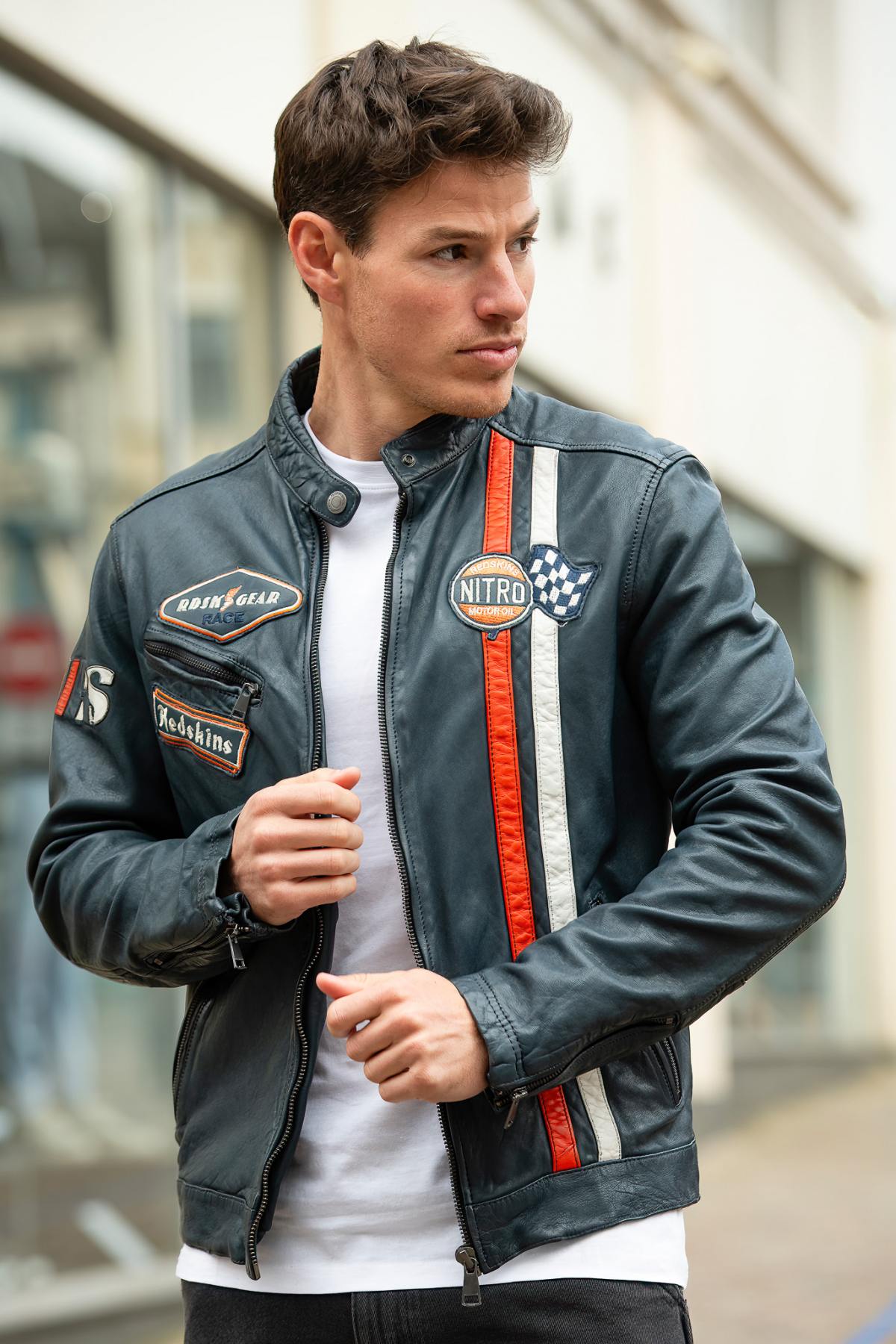 Racing-style sheepskin leather jacket in ocean blue, sleek and urban. - Image n°2