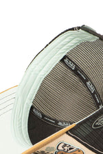 Black, beige, and yellow trucker cap with Von Dutch patches - Image n°6