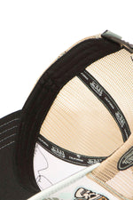White and beige trucker cap with Von Dutch patches - Image n°6