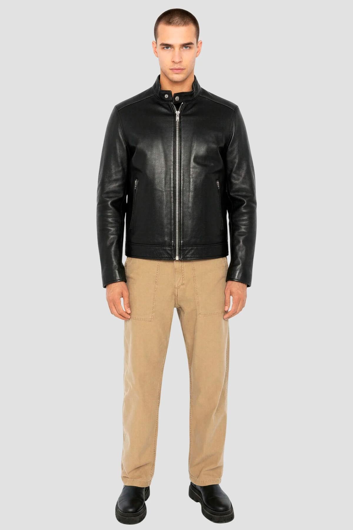sleek black leather biker-collar jacket - Image n°5