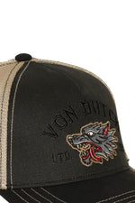 Black and beige cap with wolf embroidery - Image n°3