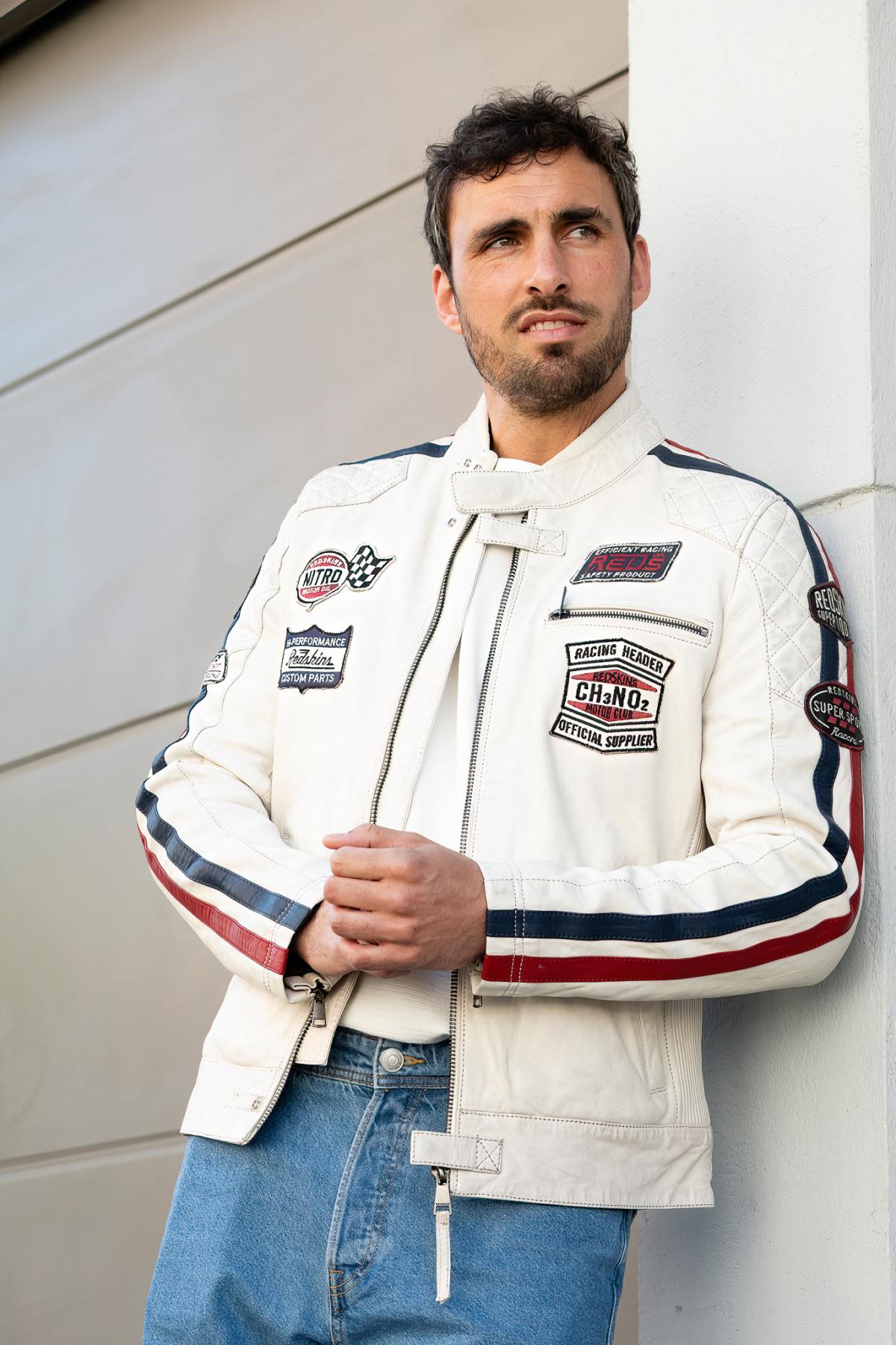 Vintage biker jacket in sheep leather with Ice Navy Red accents. - Image n°4