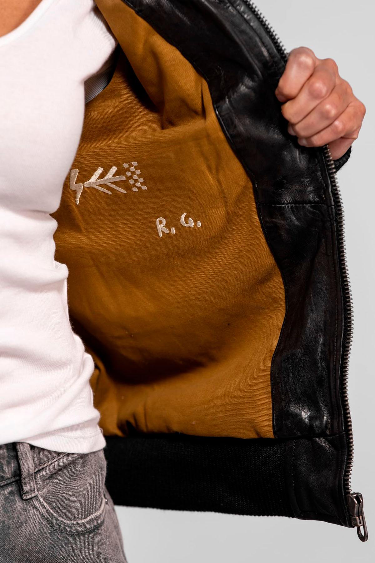 Black washed-lamb leather aviator with detachable shearling collar. - Image n°6