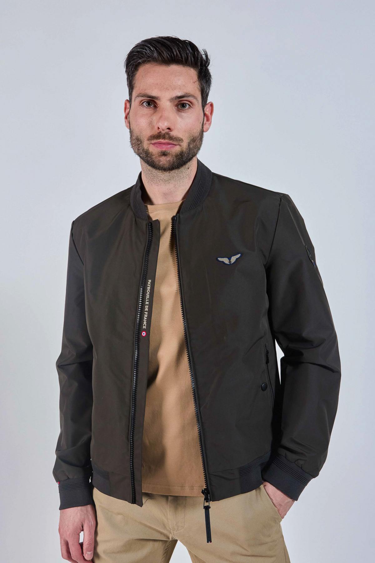 Khaki waterproof jacket of the Patrouille de France - Image n°1