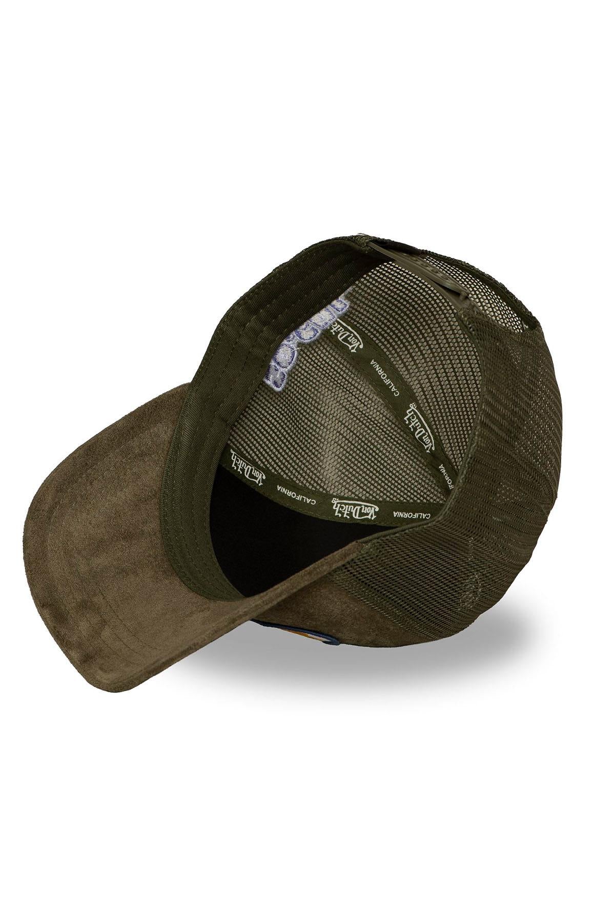 Khaki velvet-effect cap with logo badge - Image n°6