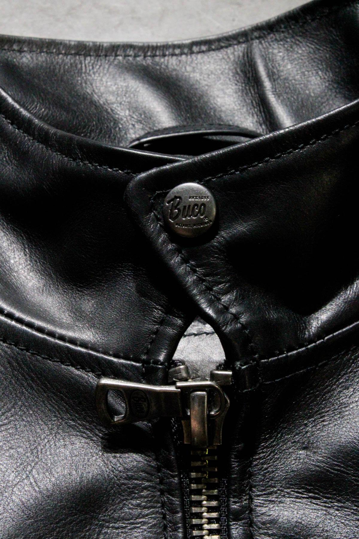 Buco J-100R leather jacket - black Napa, clean café racer lines - Image n°5