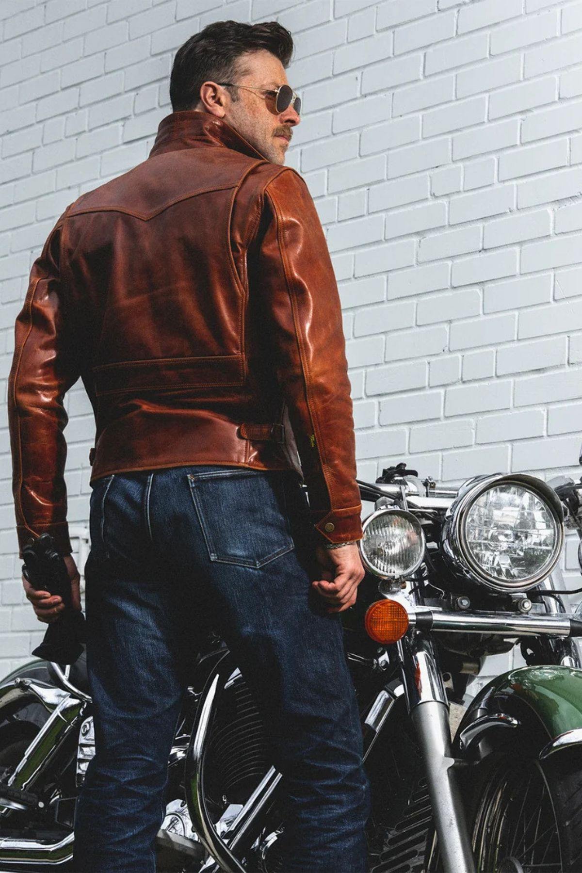 Cowhide leather jacket with a shirt collar - Image n°2