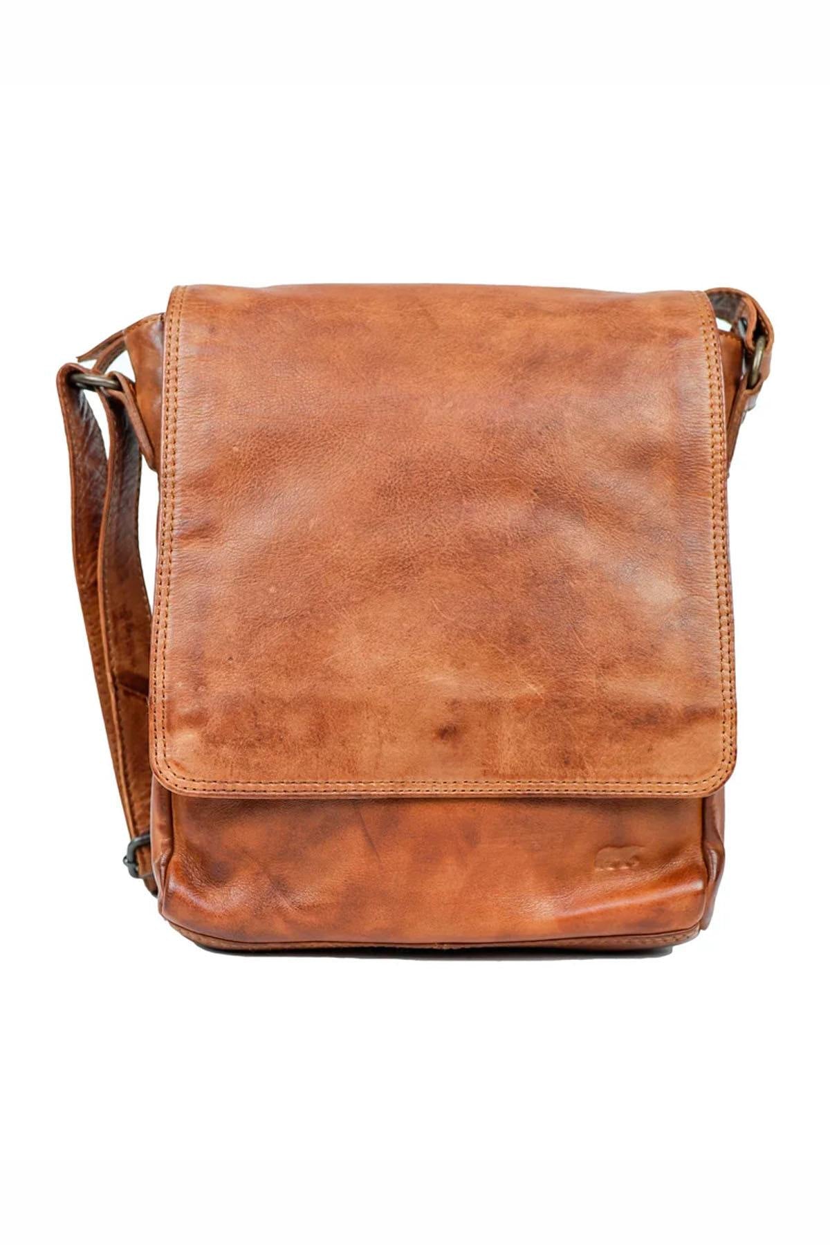 Cognac-colored oiled cowhide crossbody bag - Image n°2