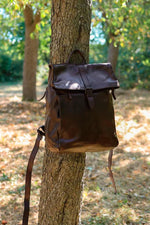 Vintage brown leather backpack - Image n°6