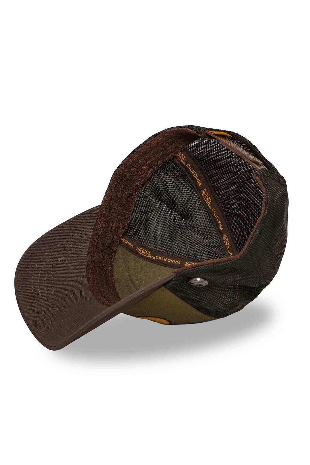 Cap with patch and premium finishes - Image n°5