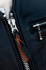 Men's black cowhide leather vest - Image n°10