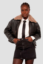 Short dark brown leather aviator jacket with a vintage look - Image n°2