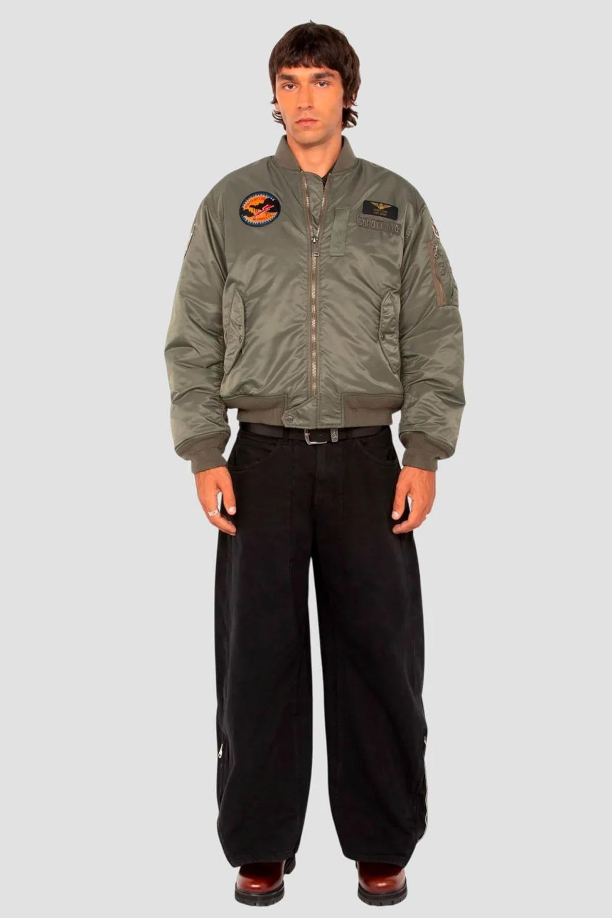 Sage khaki MA-1 style bomber jacket with patches - Image n°9