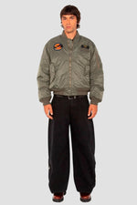 Sage khaki MA-1 style bomber jacket with patches - Image n°9