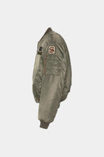 Sage khaki MA-1 style bomber jacket with patches - Image n°11