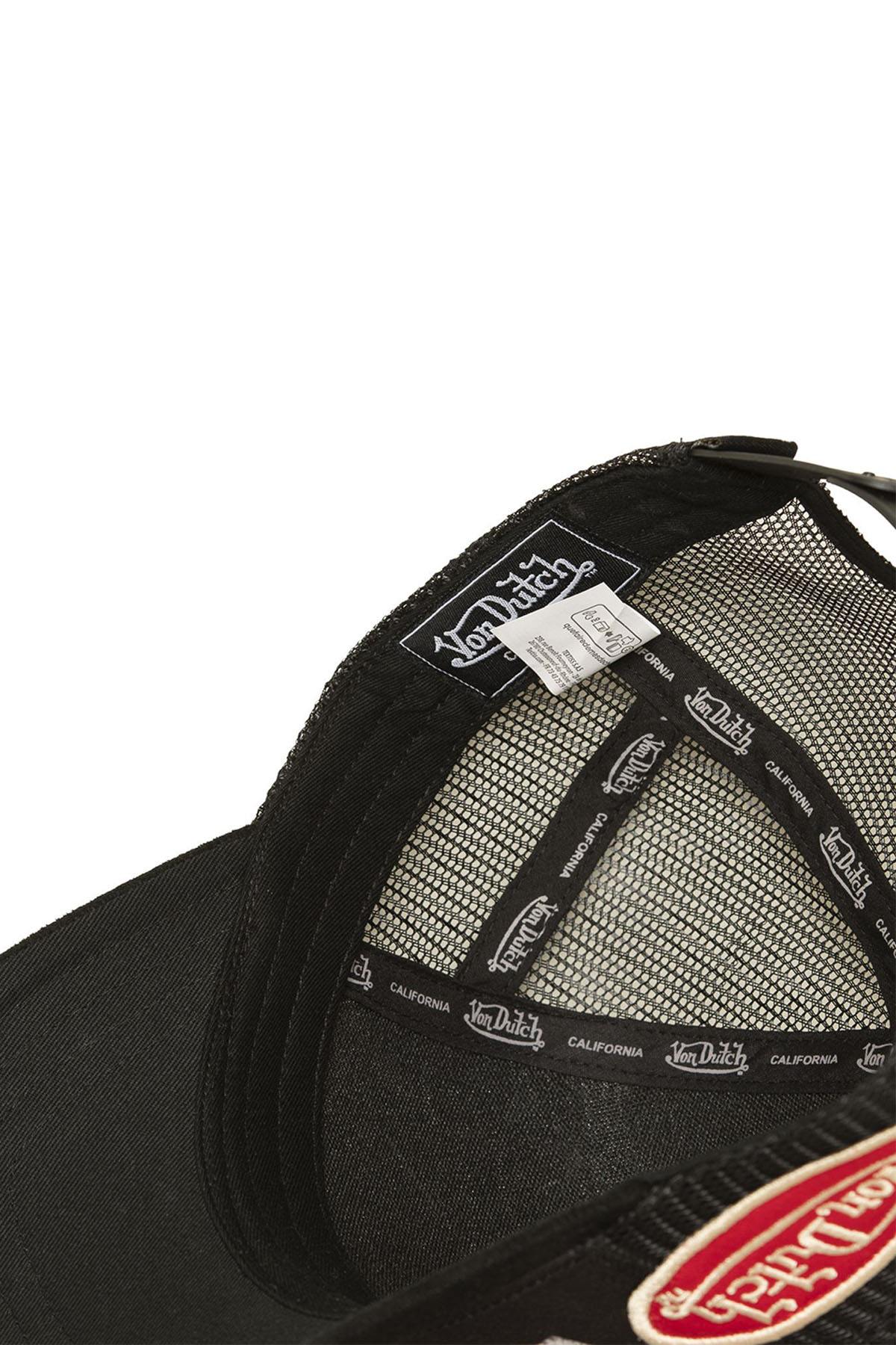 Black trucker cap with print - Image n°7