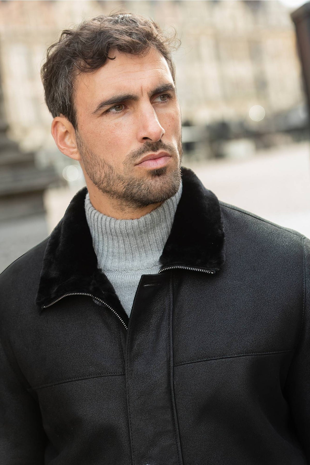 Black long shearling leather coat - Image n°2
