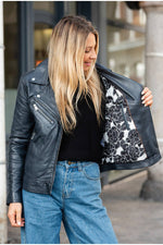 Navy blue leather biker jacket for women - Image n°5