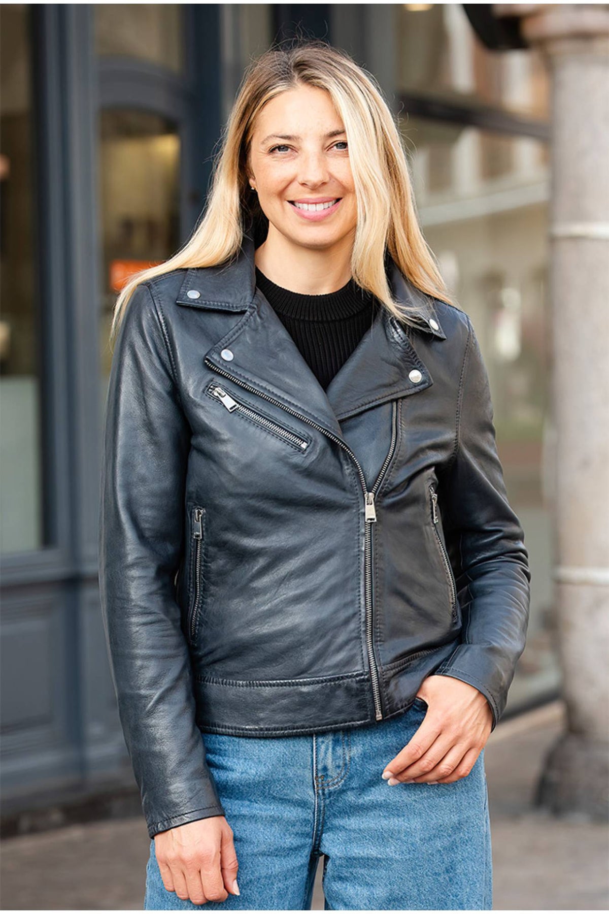 Navy blue leather biker jacket for women - Image n°7