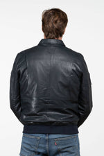 Black shirt-collar leather jacket - Image n°3