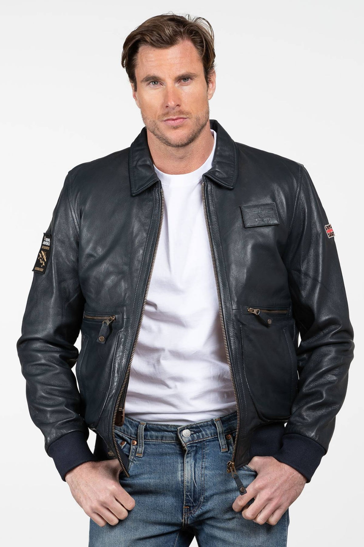 Black shirt-collar leather jacket - Image n°4
