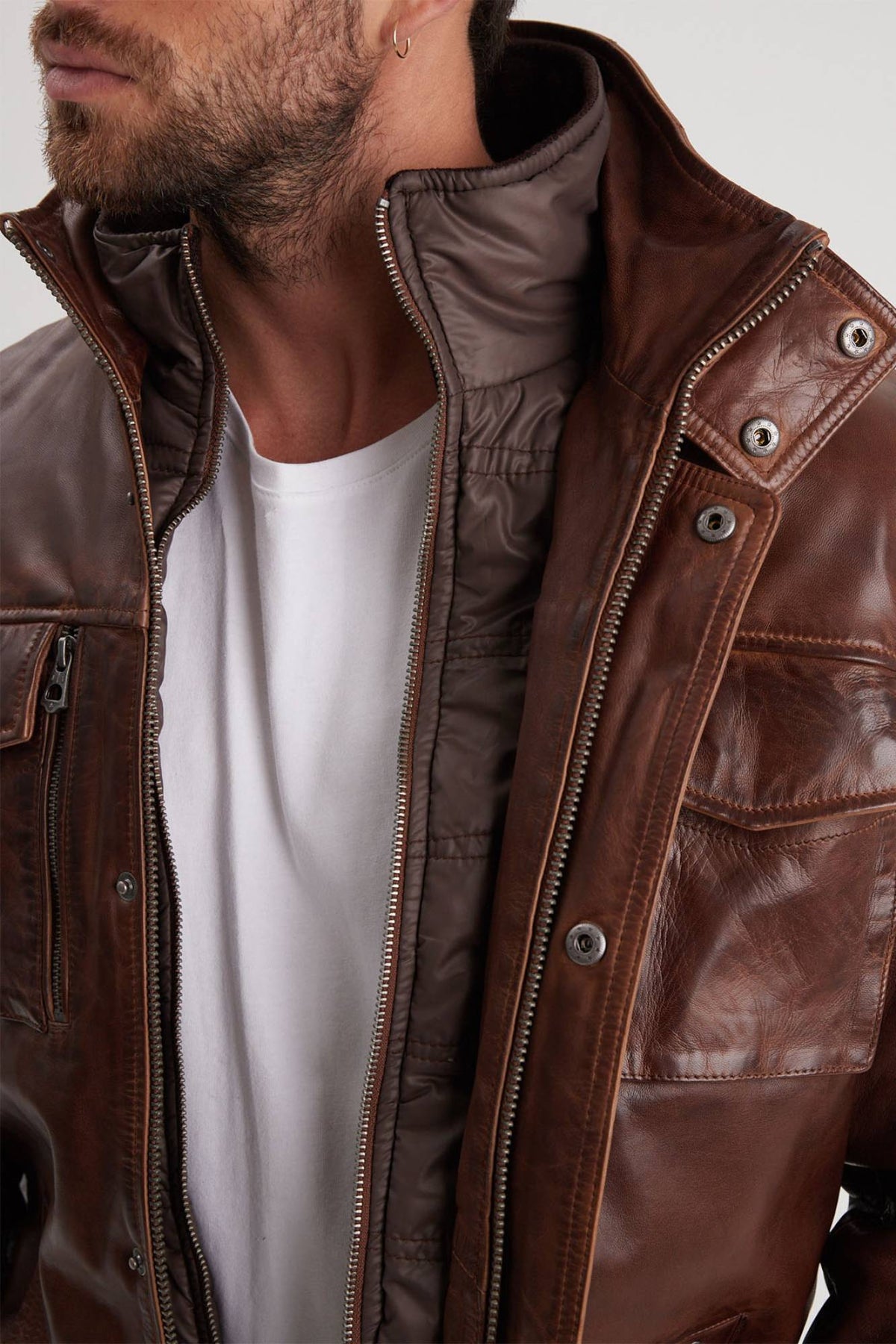 Mid-length bison sheepskin leather jacket, elegant and functional. - Image n°2