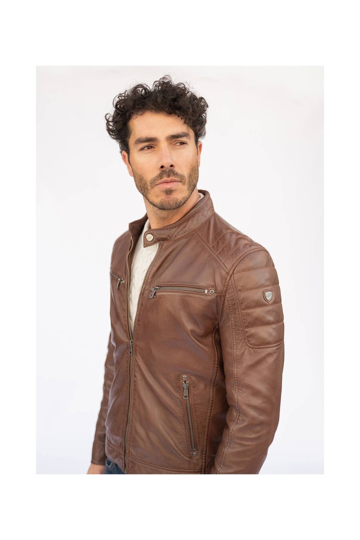 Cognac quilted lambskin biker-collar jacket with padded shoulders - Image n°6