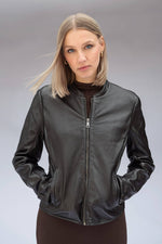 Refined black lambskin leather jacket for women with a mandarin collar - Image n°1