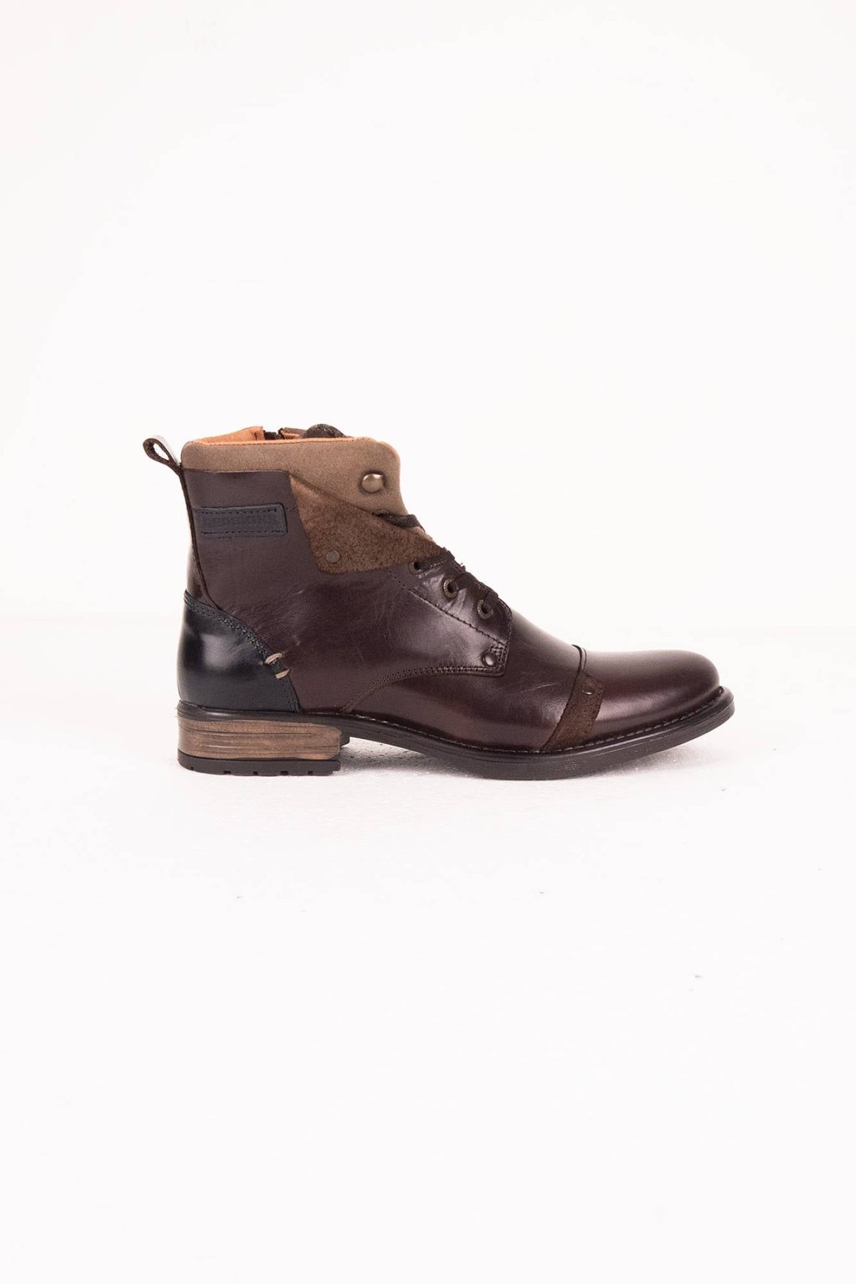 Chestnut and navy blue leather lace-up boots with cuff - Image n°3