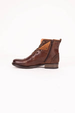 Men’s tobacco-colored leather boots with fold-over cuff - Image n°4