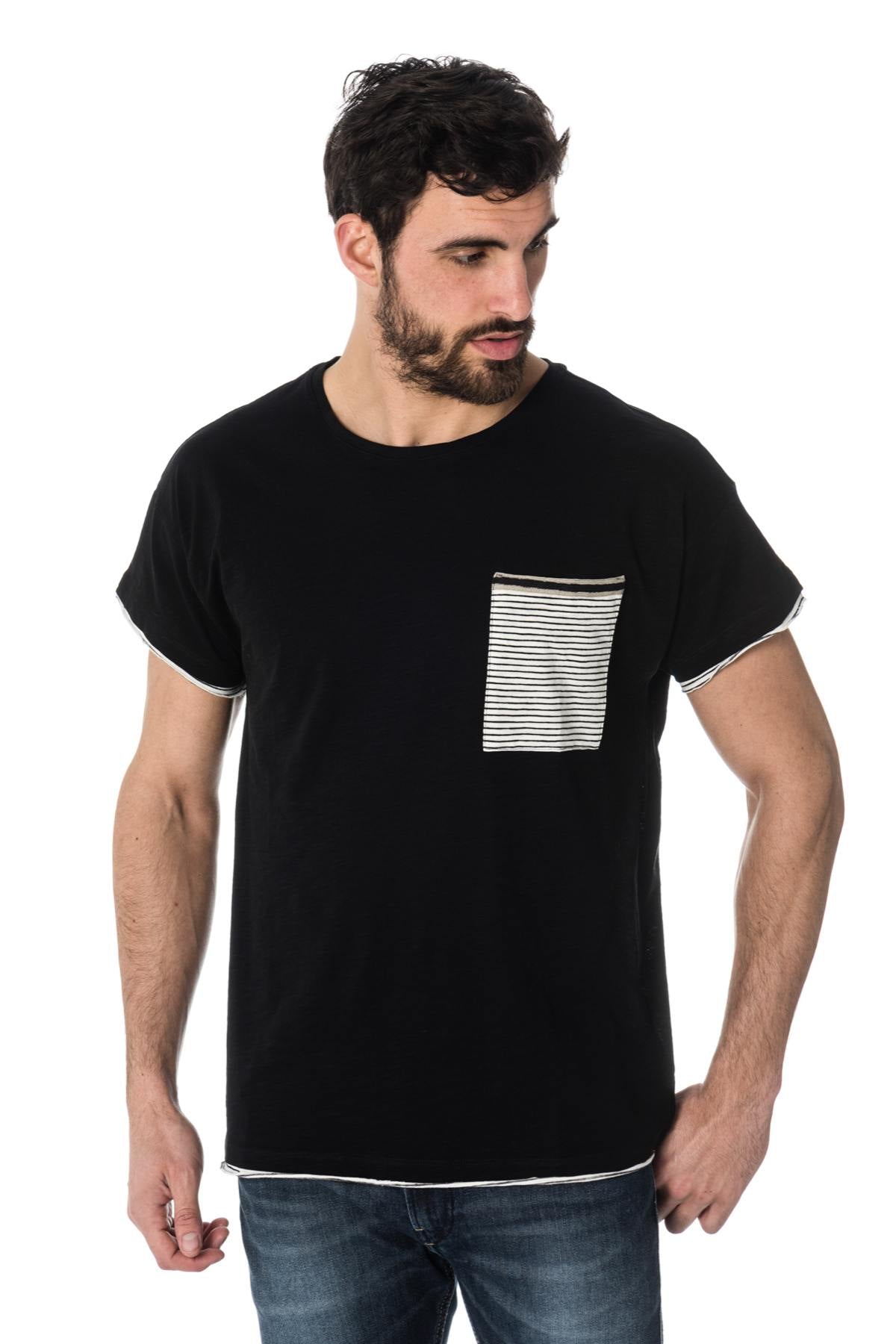 Antony Morato men's black t-shirt with striped pocket - Image n°1