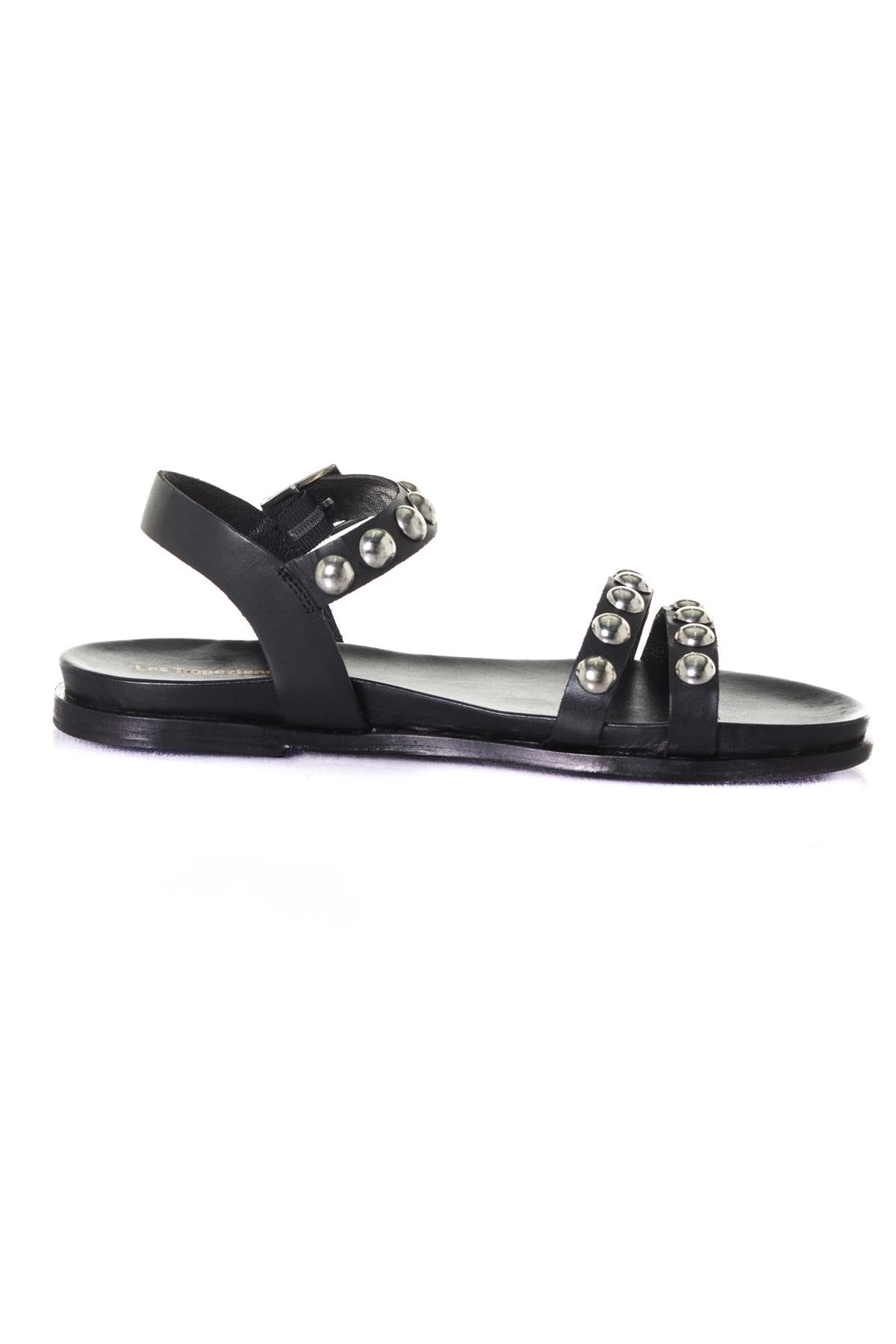 Leather sandal with rivets - Image n°2