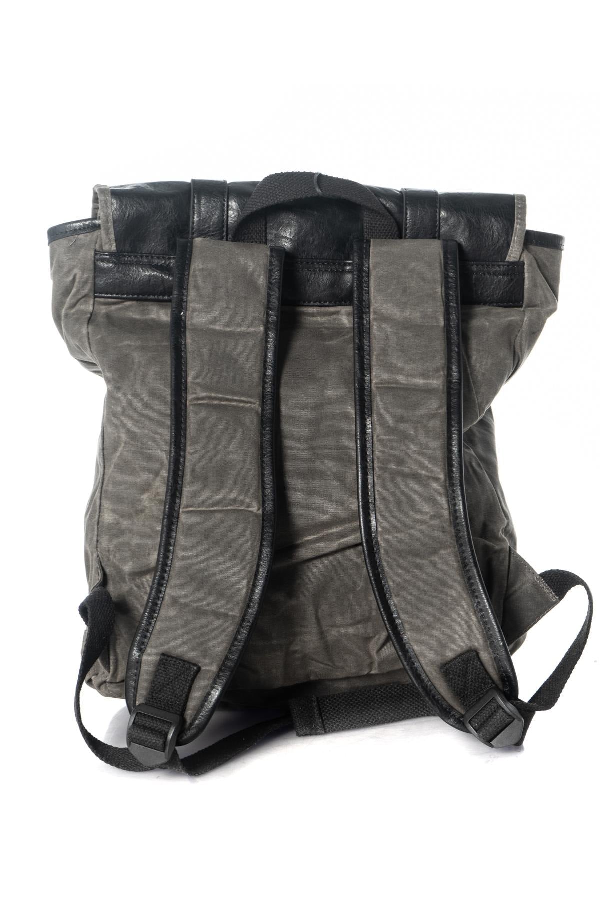 Gray and black backpack - Image n°2