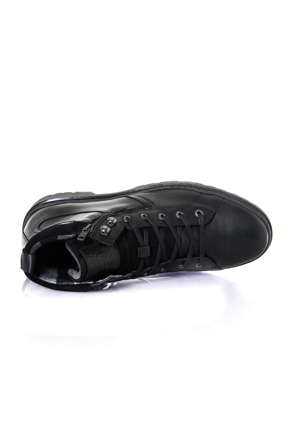 Black leather ankle boots - Image n°3