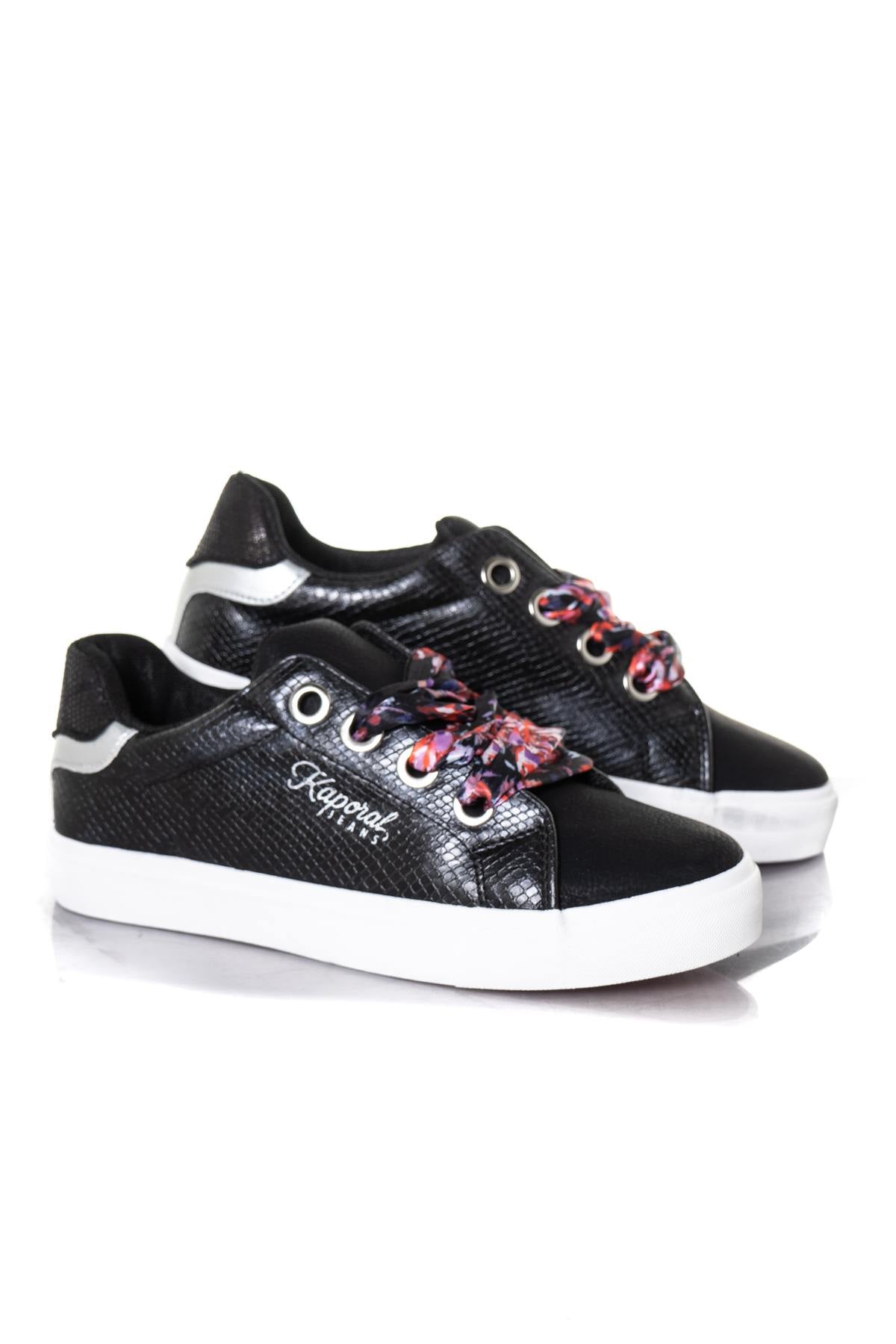Low-top sneakers with ribbon laces - Image n°1