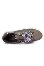 Brown low-top sneakers with patterned laces - Image n°3