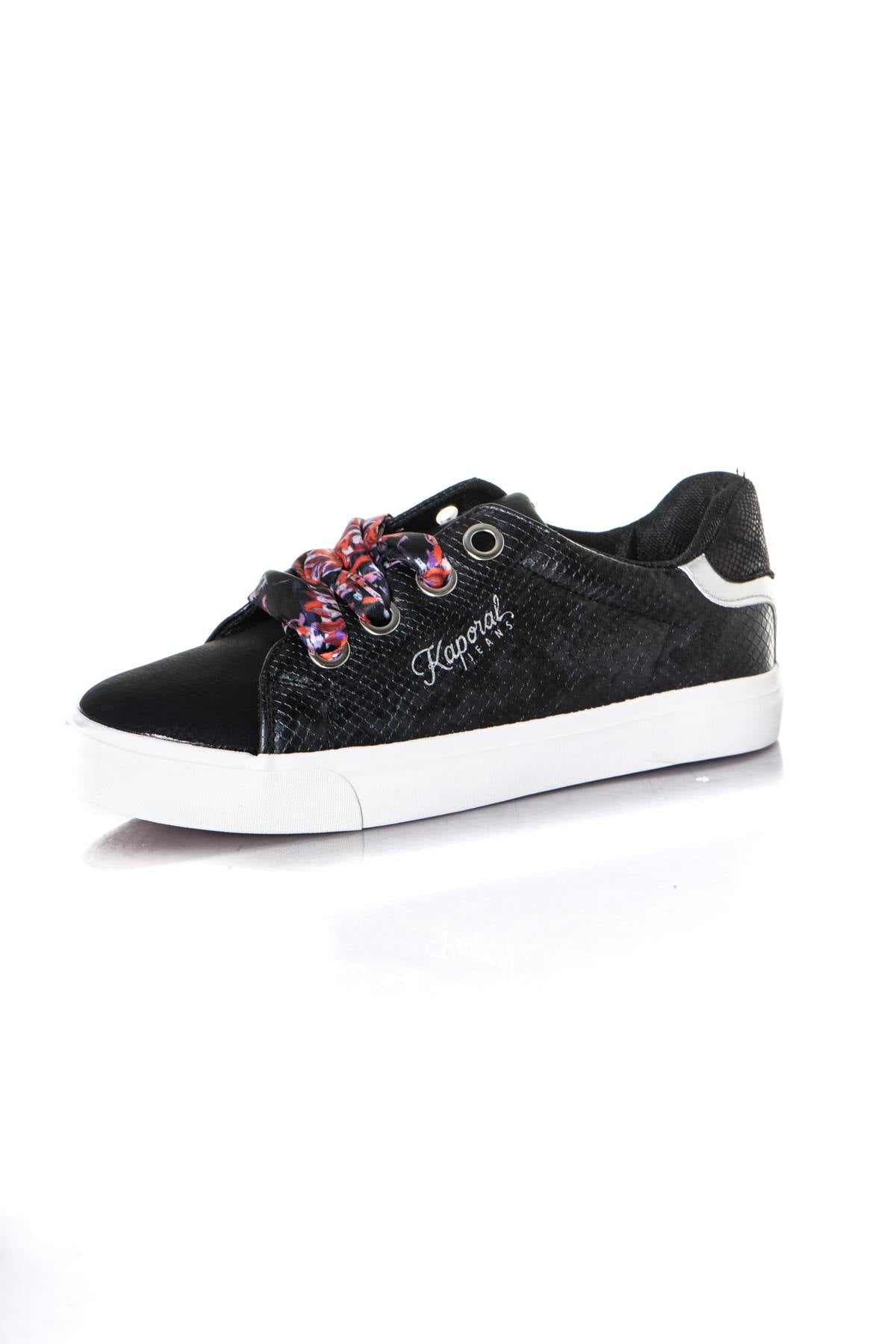 Low-top sneakers with ribbon laces - Image n°7