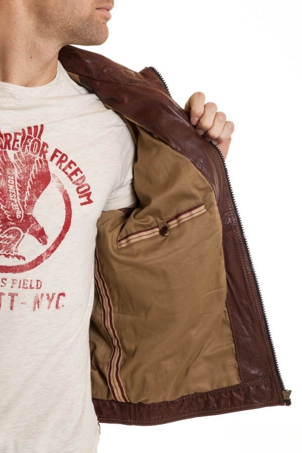 Men's Camel Active Burgundy leather jacket - Image n°3