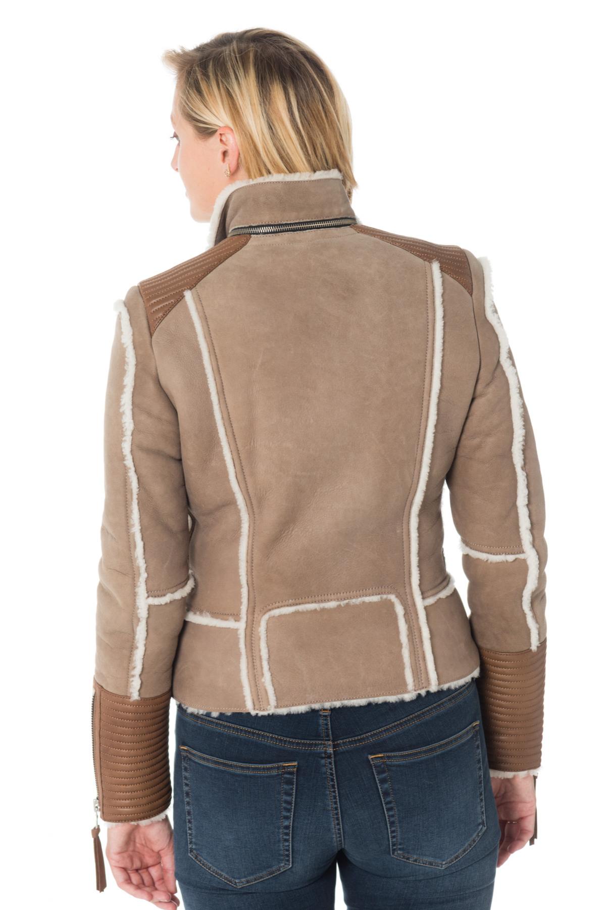 Tuscan lamb jacket in Yemen color for Women - Image n°6